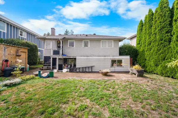 Burnaby, BC V5E 3E3,6530 Leibly Ave