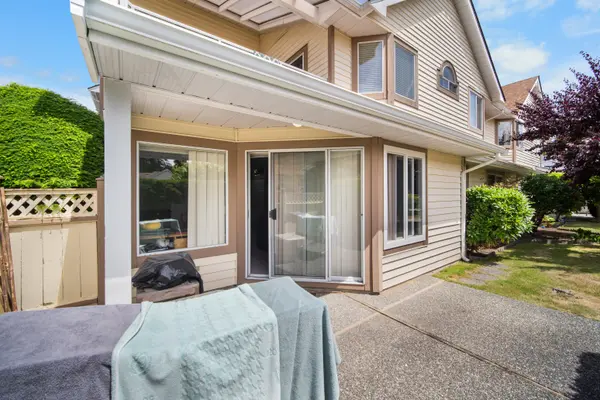 9277 122 St #47, Surrey, BC V3V 7R6
