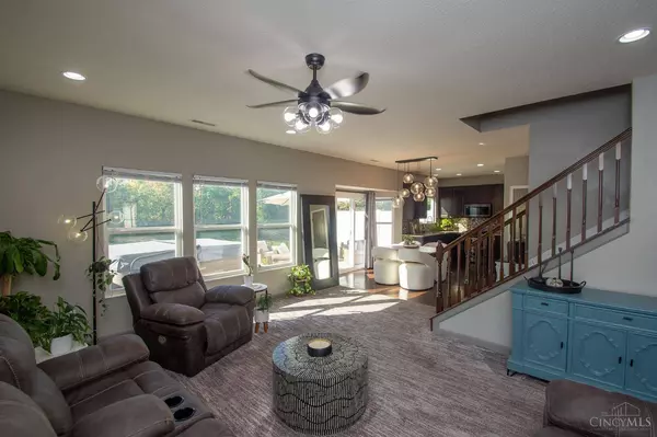 483 Harrison Woods Ct, Union Twp, OH 45244