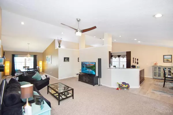 6655 Spring Arbor Dr, Deerfield Twp., OH 45040