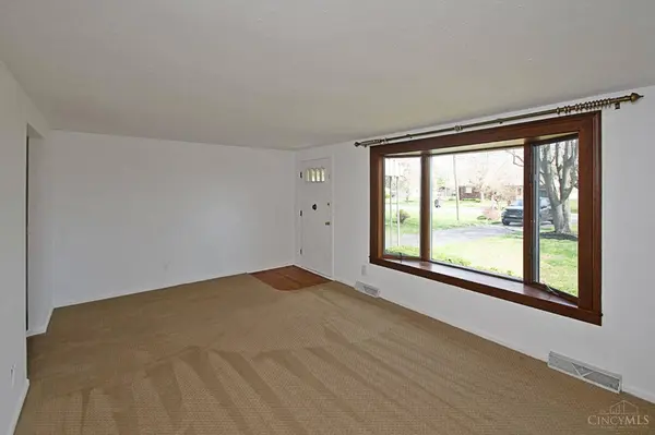 7422 Willow Dr, Marion Twp, OH 45107