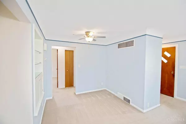 2231 Varelman Ave, Norwood, OH 45212