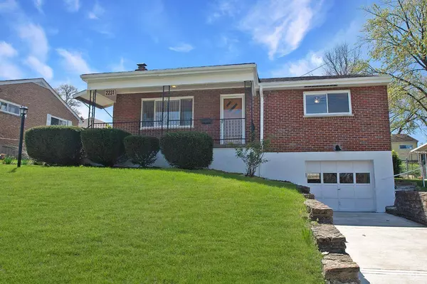 2231 Varelman Ave, Norwood, OH 45212