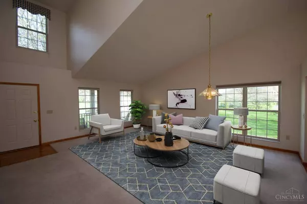 6743 Bayberry Ct, Hamilton Twp, OH 45039