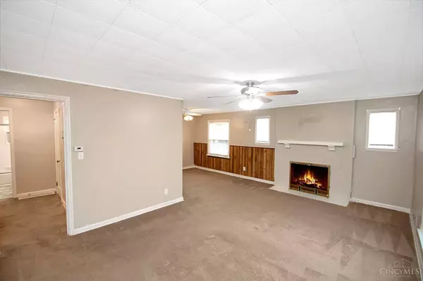 1862 Rutland Dr, Dayton, OH 45406