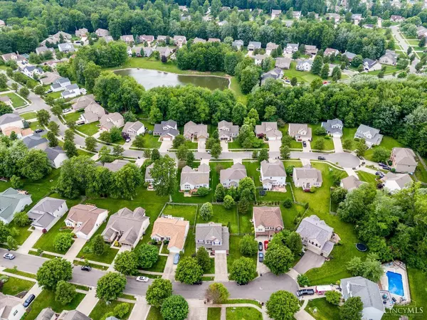 6320 Ashford Dr, Miami Twp, OH 45140