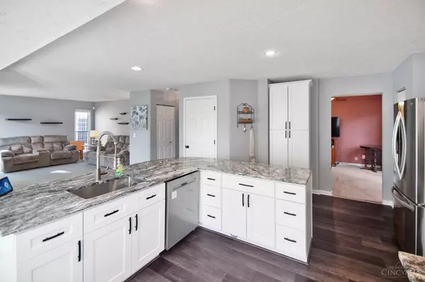 221 Bannock Dr, Hamilton Twp, OH 45039