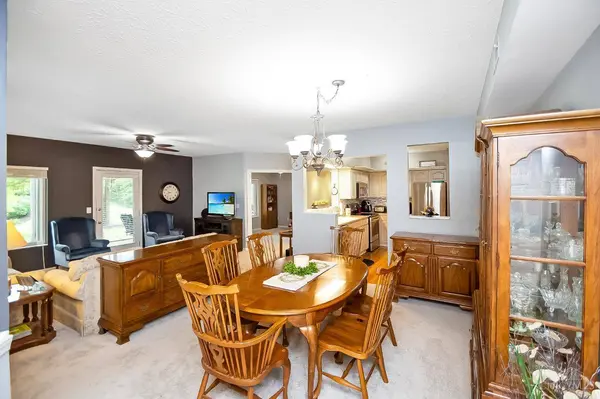 250 Logsby Pl #I, Milford, OH 45150