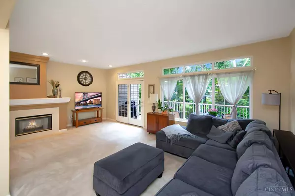 5929 Castlewood #5, Miami Twp, OH 45150