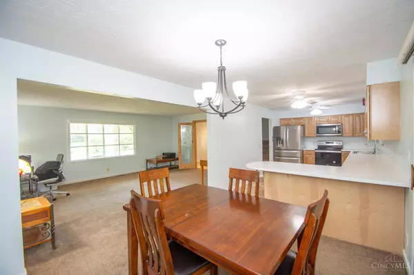 2271 Trinity Dr, Turtle Creek Twp, OH 45044