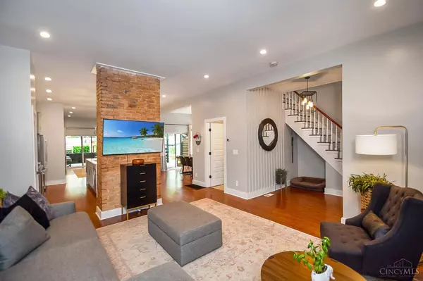 3014 Cleinview Ave, Cincinnati, OH 45206