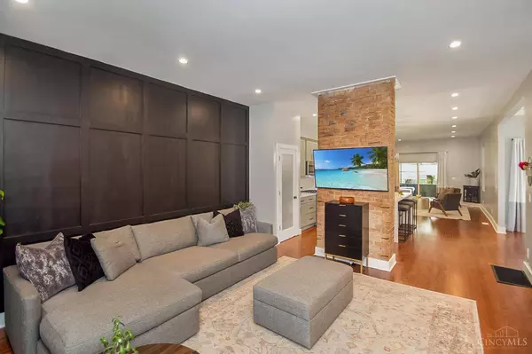 3014 Cleinview Ave, Cincinnati, OH 45206