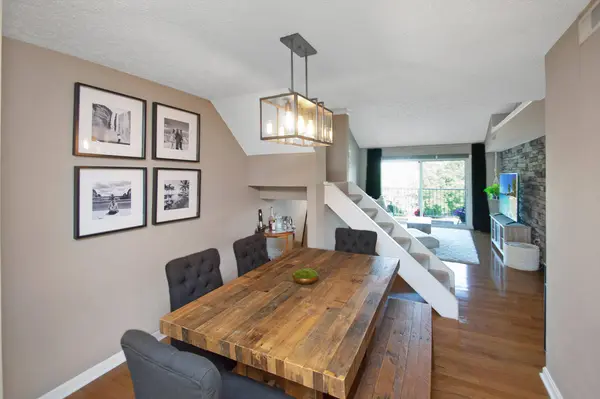 22 Carriage House Drive, Fort Thomas, KY 41075