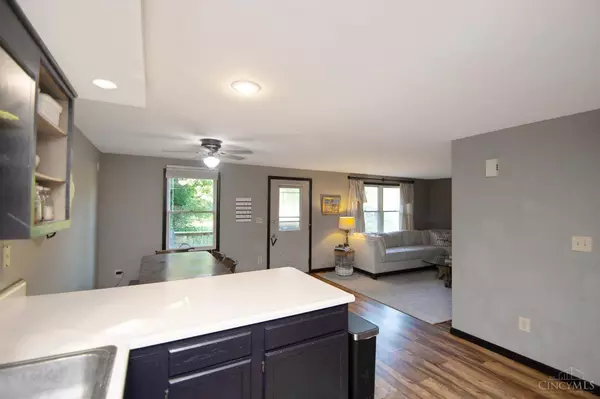 16225 Edgington Rd, Sterling Twp, OH 45176