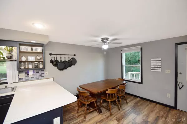 16225 Edgington Rd, Sterling Twp, OH 45176