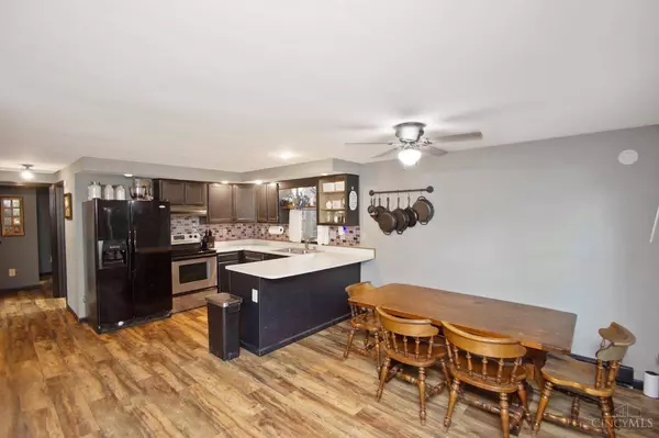 16225 Edgington Rd, Sterling Twp, OH 45176