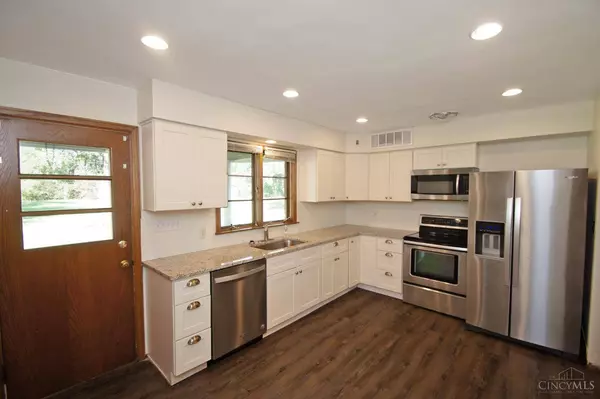 5791 Greenlawn Rd, Fairfield Twp, OH 45011