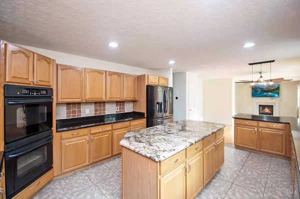 1333 Cross Creek Dr, Goshen Twp, OH 45140