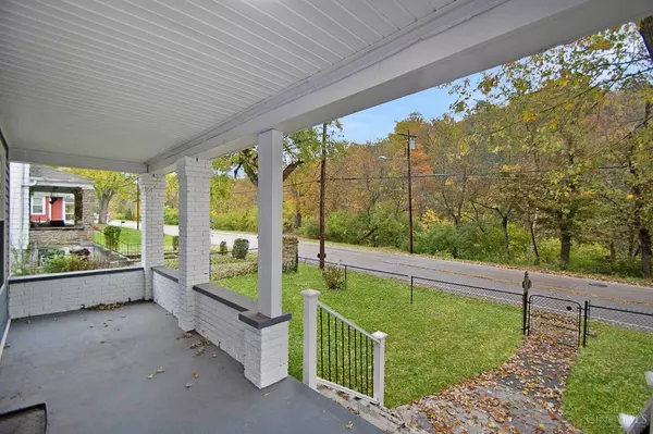 2097 West Fork Rd, Cincinnati, OH 45211