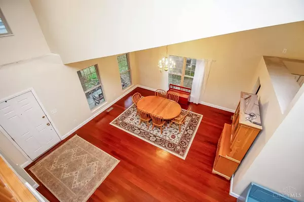 6074 Weber Oaks Dr, Miami Twp, OH 45140