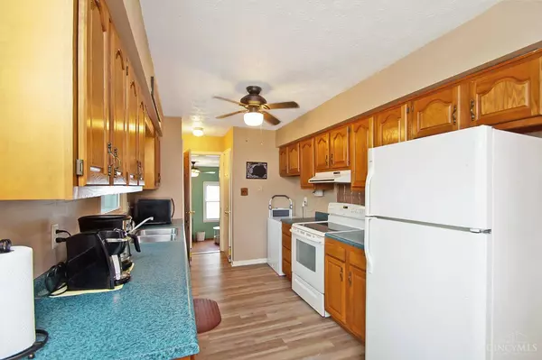 1352 Gibson Rd, Goshen Twp, OH 45140