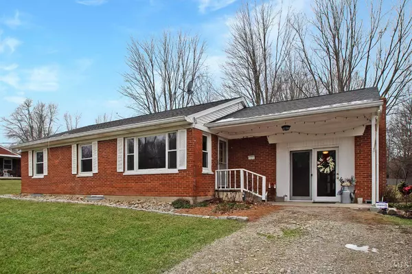 1352 Gibson Rd, Goshen Twp, OH 45140