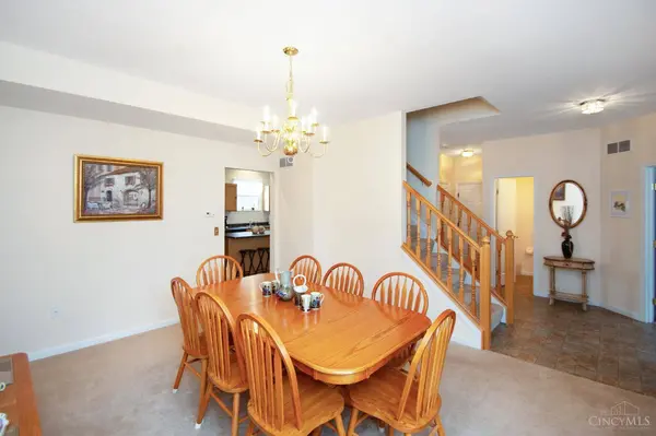 6323 Ashford Dr, Miami Twp, OH 45140