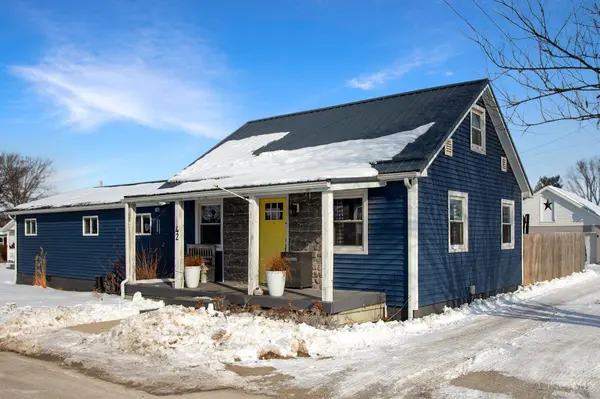 42 Barrett Mill Rd, Perry Twp, OH 45612