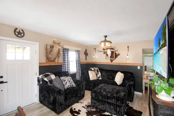 42 Barrett Mill Rd, Perry Twp, OH 45612