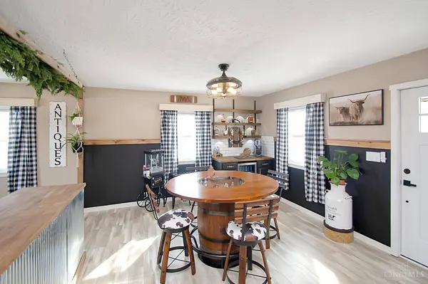 42 Barrett Mill Rd, Perry Twp, OH 45612