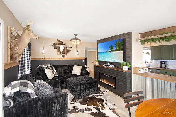 42 Barrett Mill Rd, Perry Twp, OH 45612