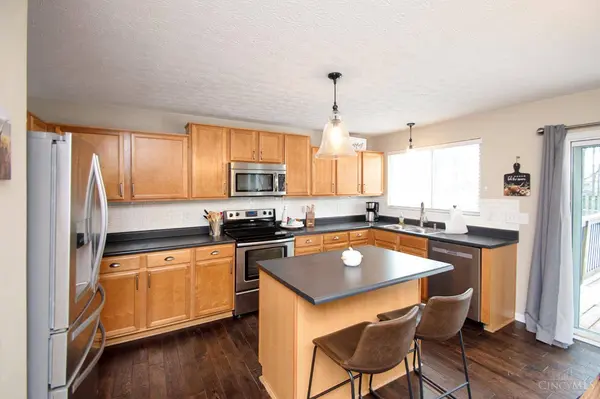 9 Woodside Park Dr, Pierce Twp, OH 45102