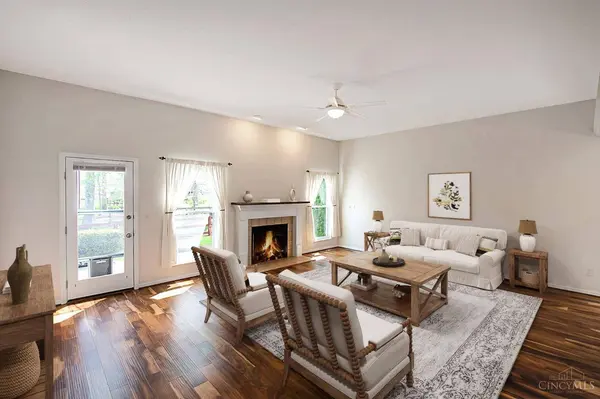 6062 Weber Oaks Dr, Miami Twp, OH 45140