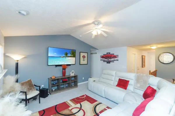 7633 Sandstone Trl, Hamilton Twp, OH 45039