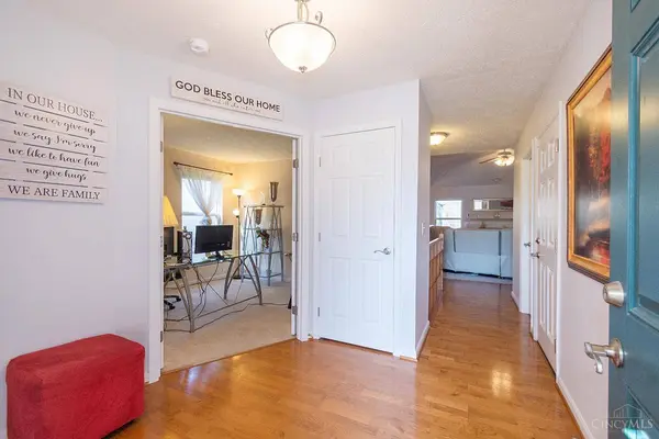 7633 Sandstone Trl, Hamilton Twp, OH 45039