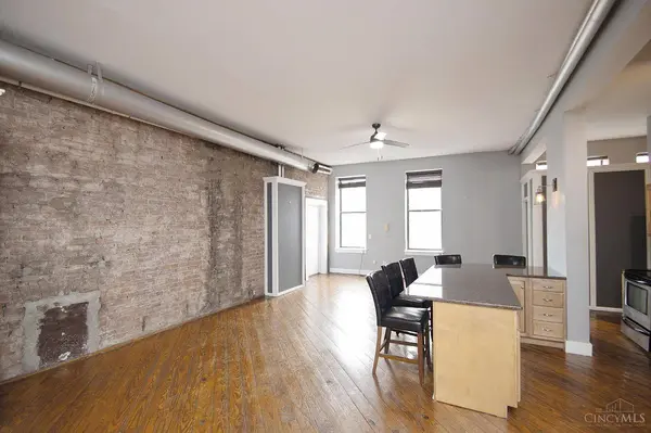 1217 Central Ave, Cincinnati, OH 45214