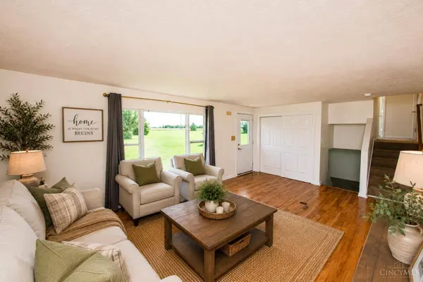 816 Farmers Rd, Washington Twp, OH 45177