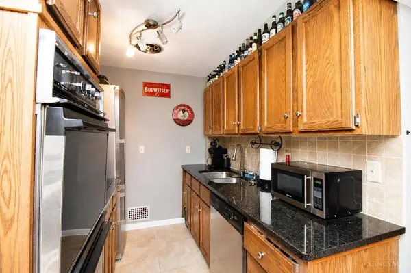 1815 William Howard Taft Rd #809, Cincinnati, OH 45206
