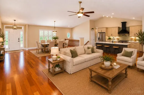 8 Belmont Ln, Monroe, OH 45050
