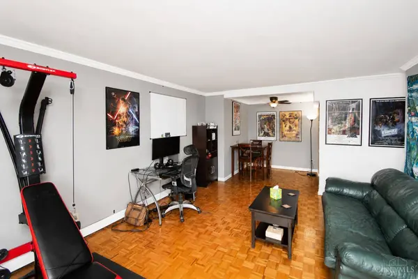 1815 William Howard Taft Rd #809, Cincinnati, OH 45206
