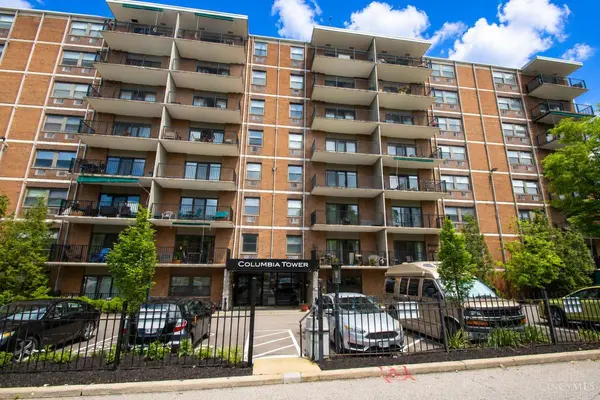 1815 William Howard Taft Rd #809, Cincinnati, OH 45206
