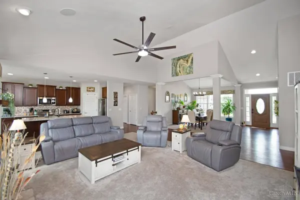 62 Tall Oaks Dr, Monroe, OH 45044
