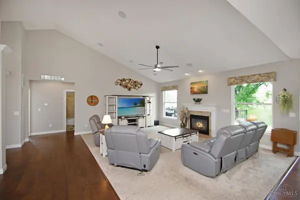 62 Tall Oaks Dr, Monroe, OH 45044