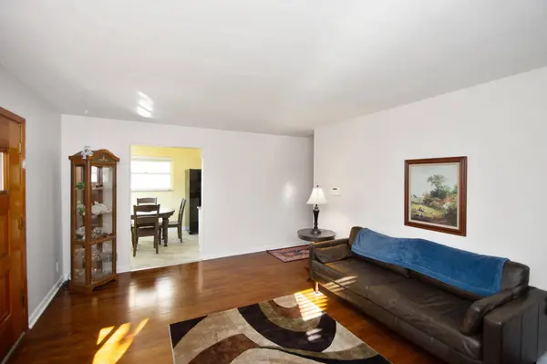 16 E 43rd Street, Latonia, KY 41015
