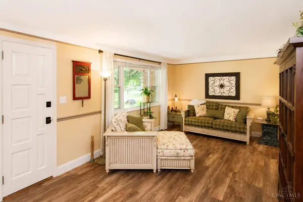1228 Ronlee Dr, Miami Twp, OH 45150
