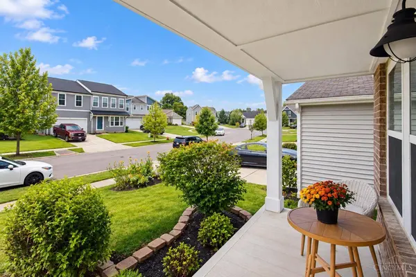 698 Kingly Ter, South Lebanon, OH 45065