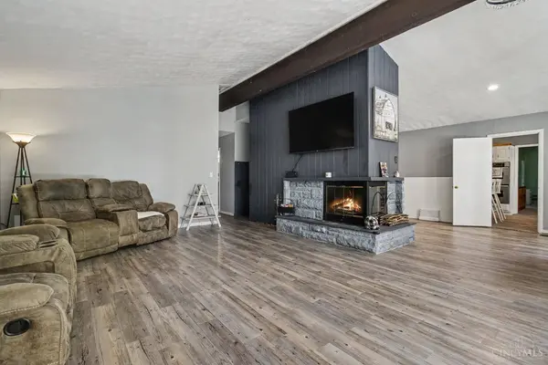 615 Forest Lake Dr, Union Twp, OH 45177
