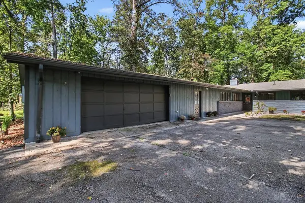 615 Forest Lake Dr, Union Twp, OH 45177