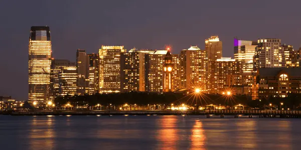 Jersey City vs. Hoboken: Which Waterfront City Fits Your Lifestyle Best? 