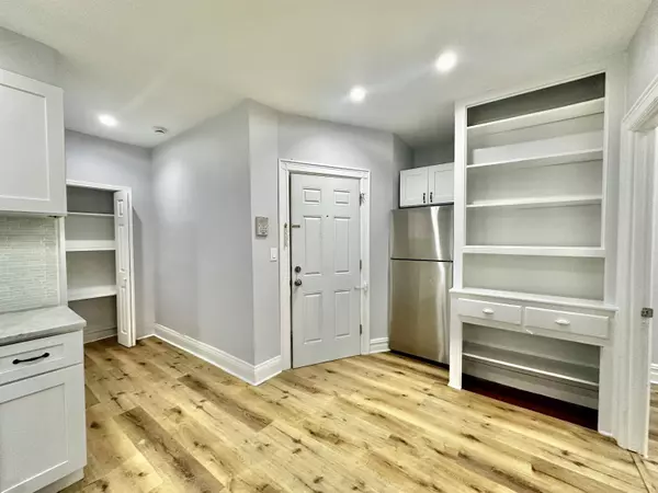 160 VAN NOSTRAND AVE  #1, Jc Greenville, NJ 07305